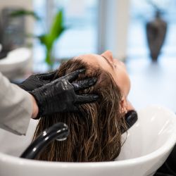 hårvask salon kaldahl
frisør støvring